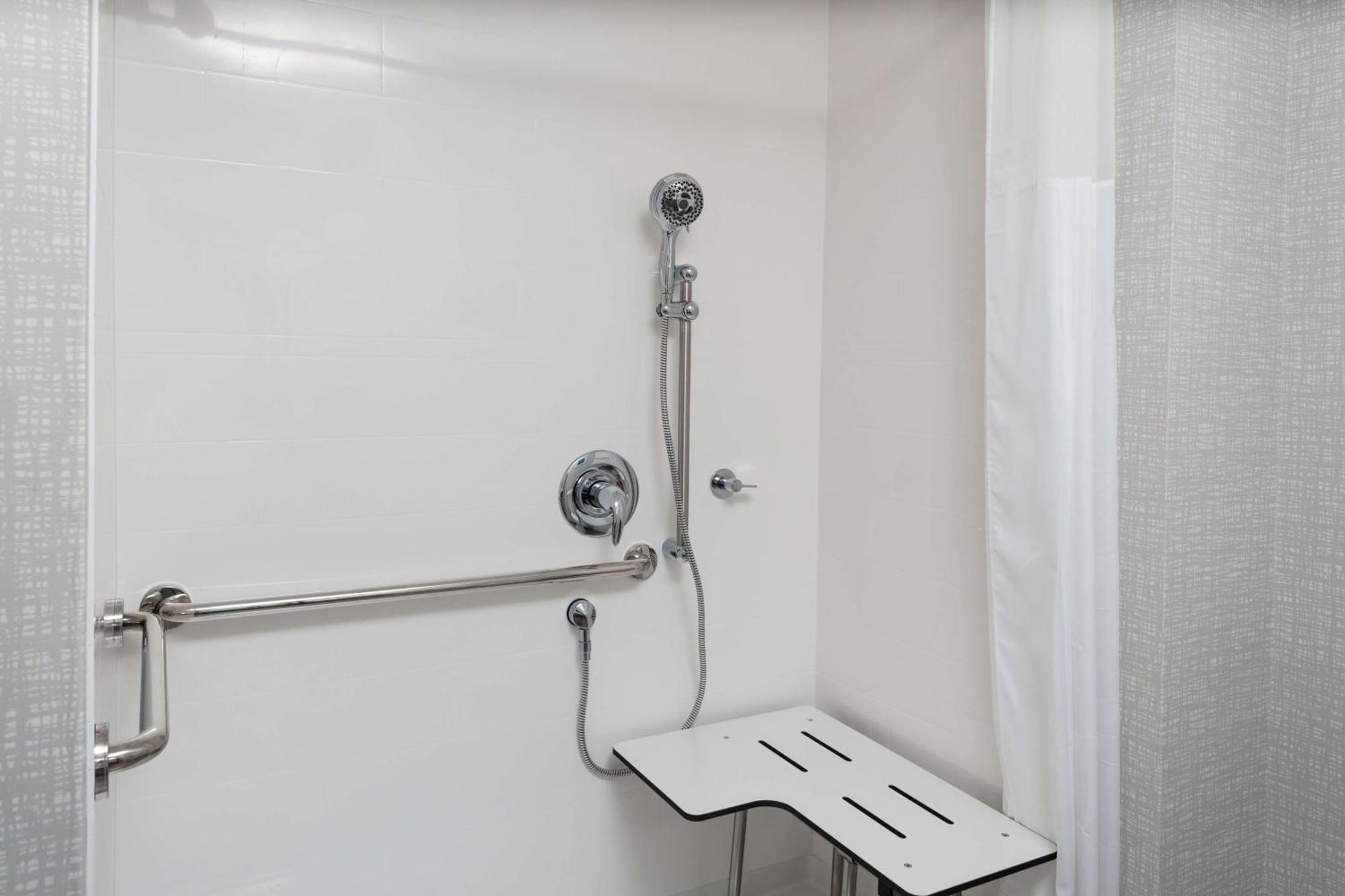 Hampton Inn & Suites Avon Indianapolis Bagian luar foto
